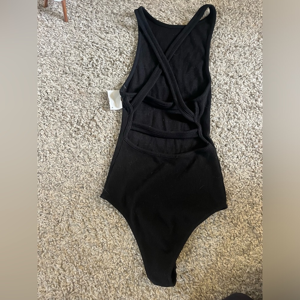 Gorgeous AGOLDE Organic cotton crisscross tank! NWT 🤍🖤
